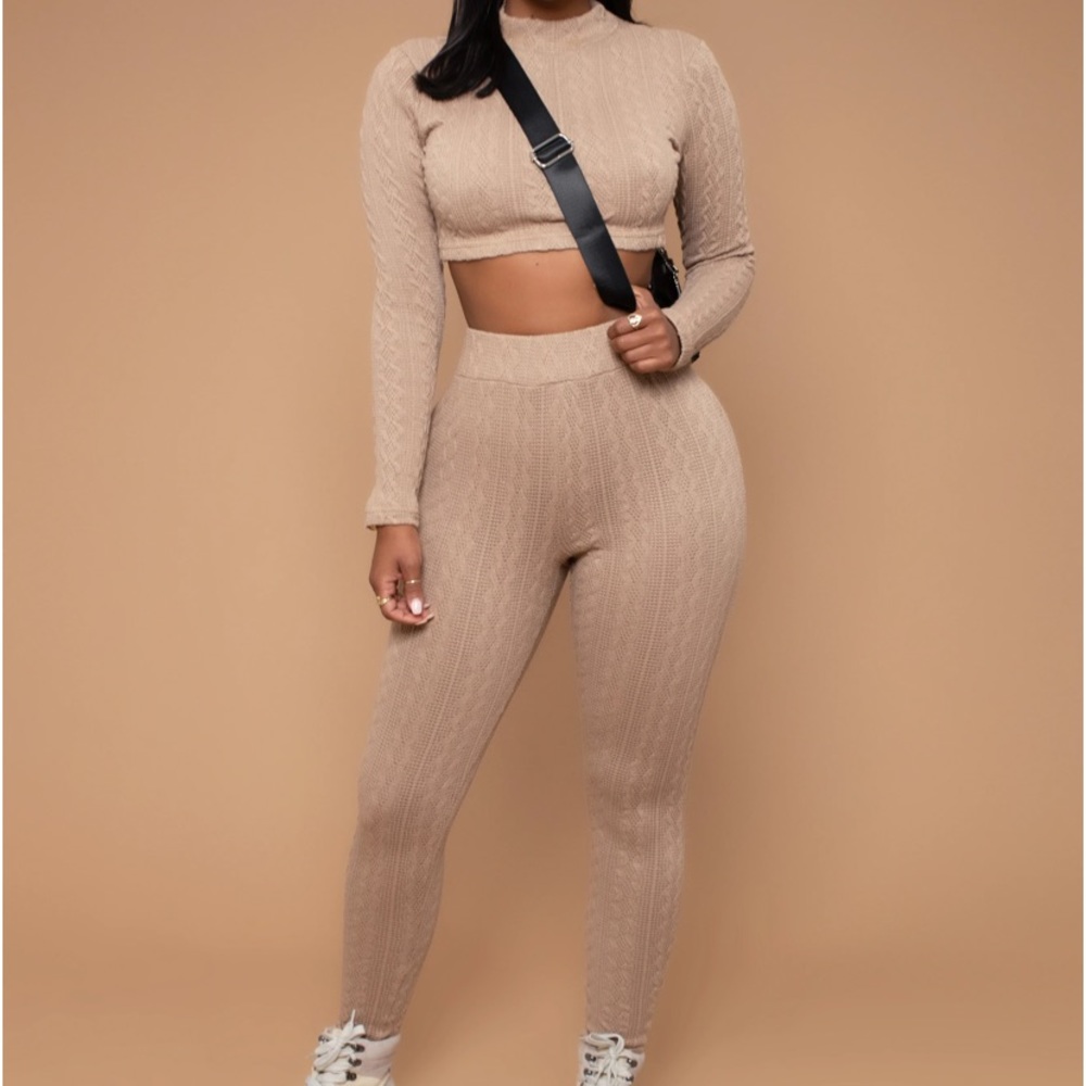 ⚡️Mountain Dream Tan Sweater Set